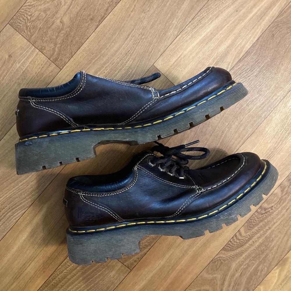 Vintage Y2K Dr. Martens Men’s Dark Brown Leather Oxford Shoes - Size US 9 (8A25)